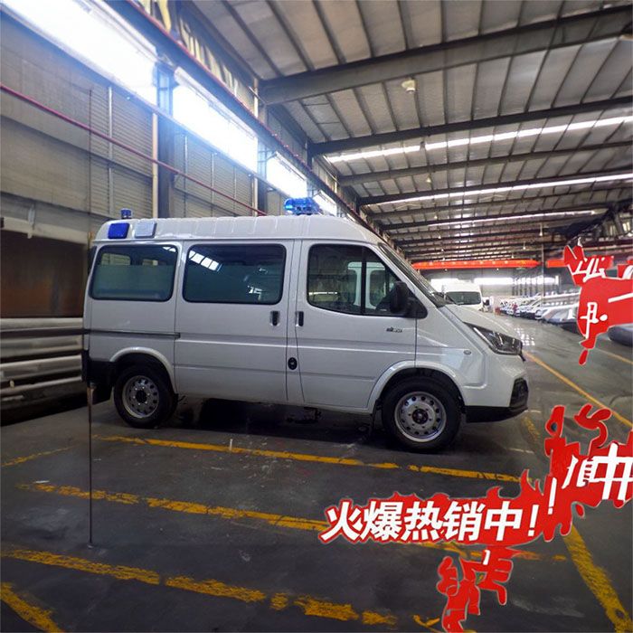 昆明私人救护车租赁收费标准