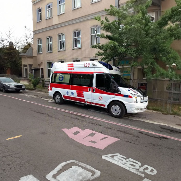 昆明租赁急救车