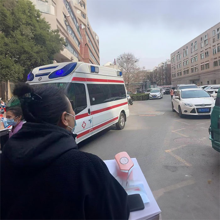 昆明救护车租赁电话