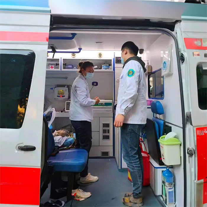 昆明租赁急救车