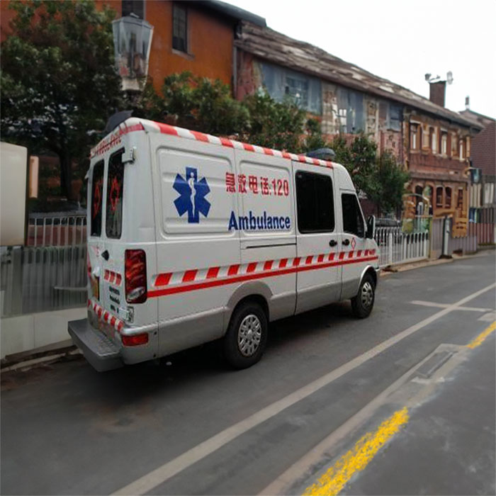 昆明出租救护车电话号码