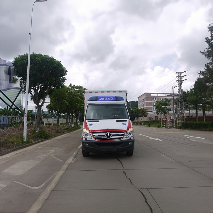 昆明租赁私人救护车