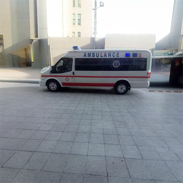 昆明租赁私人救护车电话号码