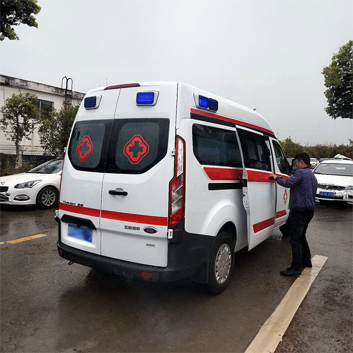 昆明租赁私人救护车