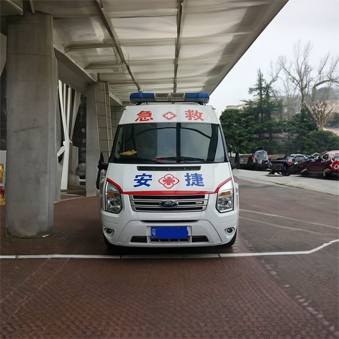 昆明急救车租车联系电话