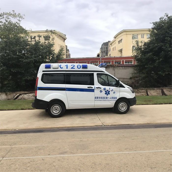昆明租赁私人救护车