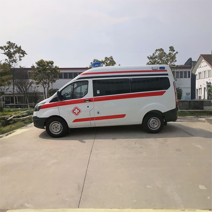 昆明私人救护车租车联系方式